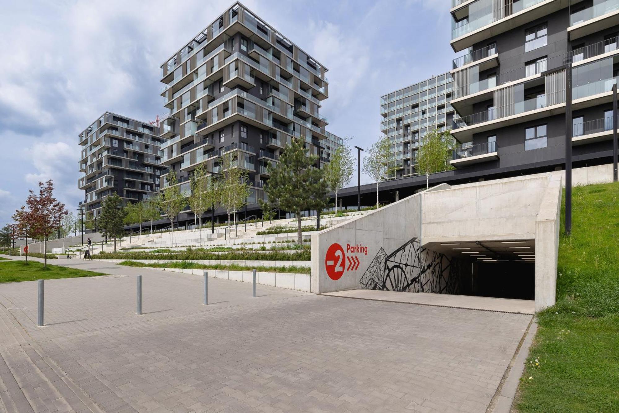 Goreckiego With Parking Spodek By Renters * Katowice